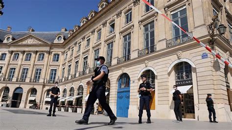 Three arrests after  million jewelry heist at Bulgari in Paris